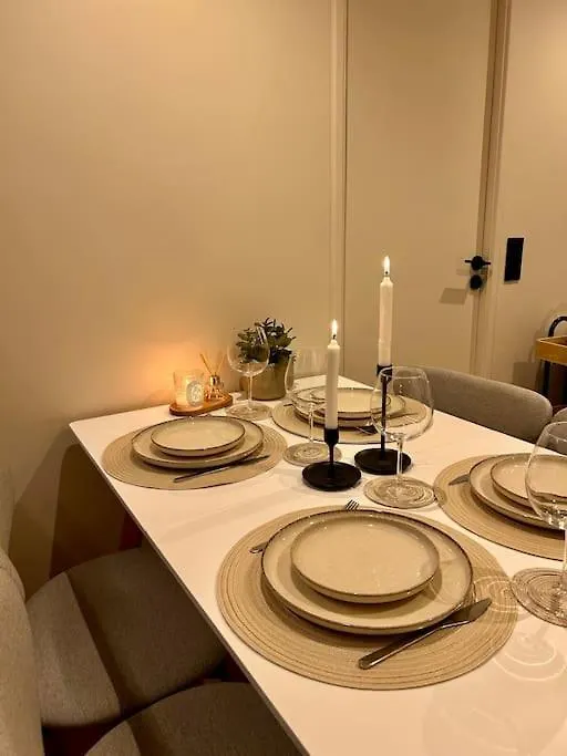 Le Cocon Des Sablons - Tour Eiffel Champs Elysees Apartment Paris