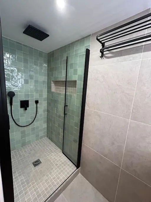 Le Cocon Des Sablons - Tour Eiffel Champs Elysees Apartment *
