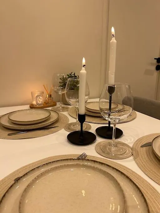 Apartment Le Cocon Des Sablons - Tour Eiffel Champs Elysees *