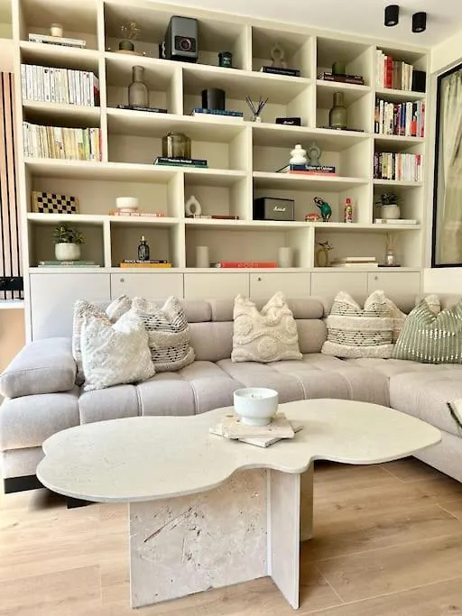 Apartment Le Cocon Des Sablons - Tour Eiffel Champs Elysees Paris